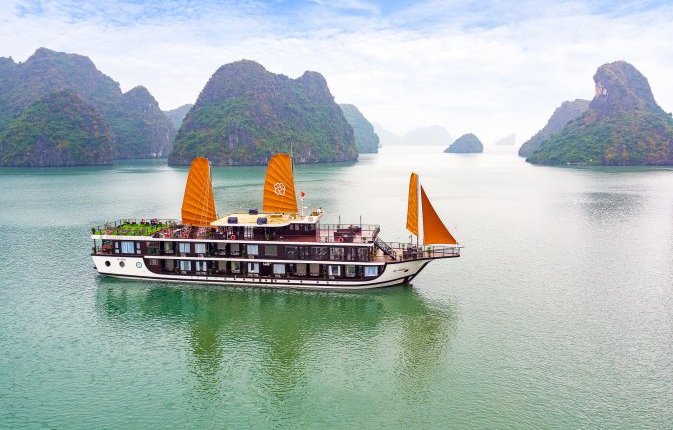 5 days Hanoi- Halong (with overnight on boat)